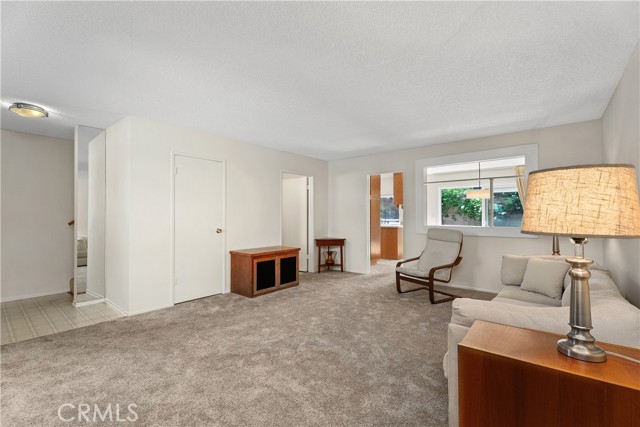 Detail Gallery Image 9 of 46 For 25837 Oak #111,  Lomita,  CA 90717 - 3 Beds | 2/1 Baths