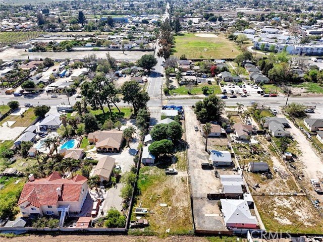 3001 N State Street, San Bernardino CA: https://media.crmls.org/medias/26895e17-694b-4b7c-8f03-3152c3644b7d.jpg