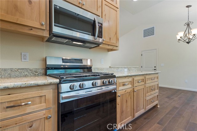 Detail Gallery Image 19 of 71 For 4901 Papaya Rd, Forest Ranch,  CA 95942 - 3 Beds | 2 Baths