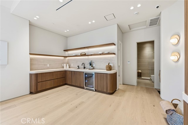 Detail Gallery Image 39 of 41 For 16782 Otsego, Encino,  CA 91436 - 6 Beds | 6/1 Baths