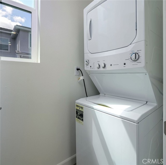 Detail Gallery Image 15 of 39 For 4326 Canyon Coral, Yorba Linda,  CA 92886 - 4 Beds | 3/1 Baths