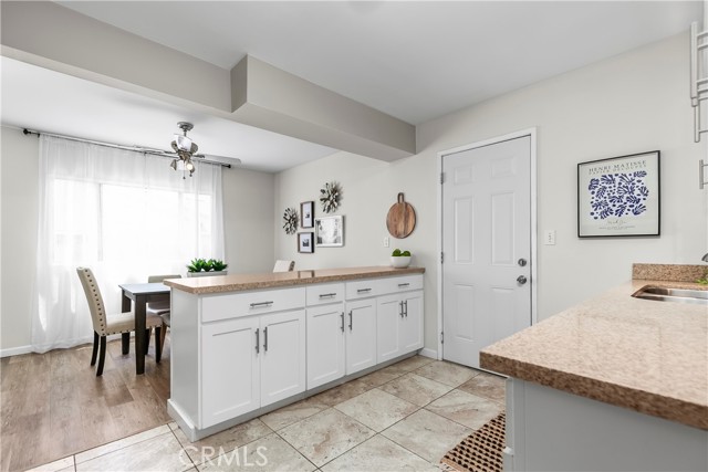 Detail Gallery Image 28 of 41 For 9006 Haveteur Way, San Diego,  CA 92123 - 3 Beds | 2 Baths