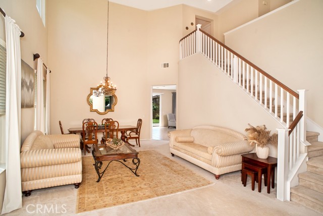 Detail Gallery Image 7 of 24 For 22152 Altair Ln, Valencia,  CA 91390 - 5 Beds | 3/1 Baths