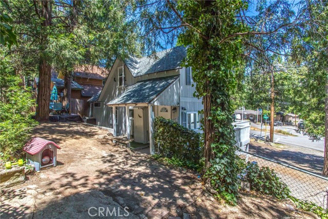 Detail Gallery Image 29 of 45 For 24009 Pioneer Camp Rd, Crestline,  CA 92325 - 2 Beds | 1/1 Baths