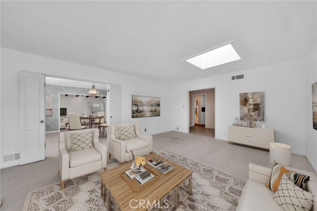 Detail Gallery Image 7 of 41 For 1971 W Santa Cruz St, San Pedro,  CA 90732 - 4 Beds | 3 Baths