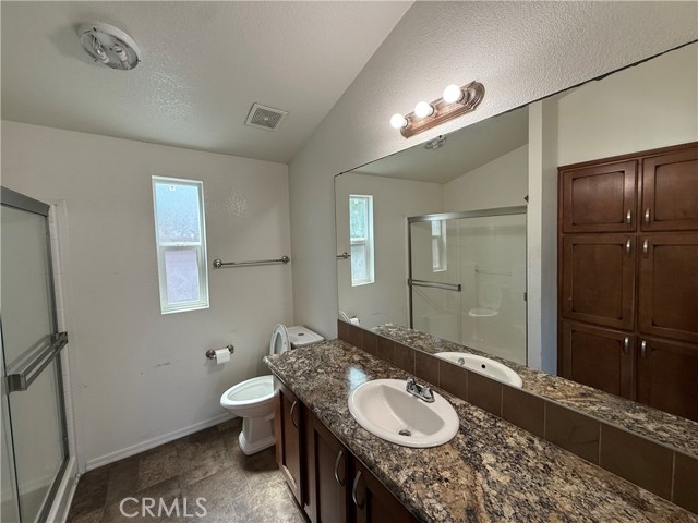 11101 Imperial Hwy, Norwalk CA: https://media.crmls.org/medias/268f8ba2-4970-41a6-b55c-de986d76ed12.jpg