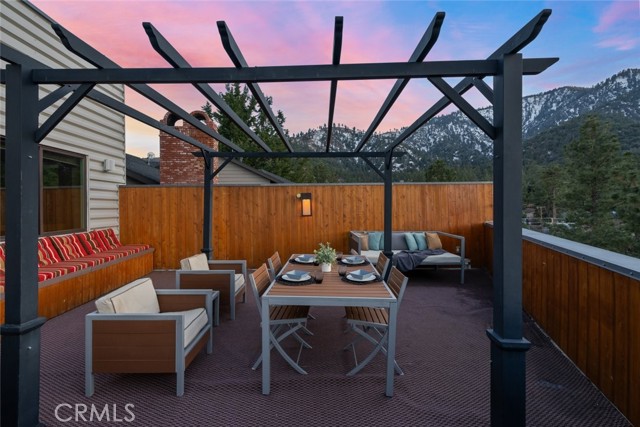 Detail Gallery Image 53 of 66 For 5482 Easter Dr, Wrightwood,  CA 92397 - 4 Beds | 2/1 Baths