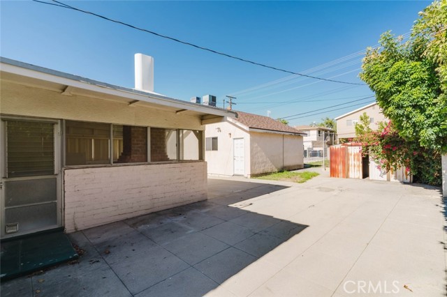735 East Verdugo Avenue photo 31
