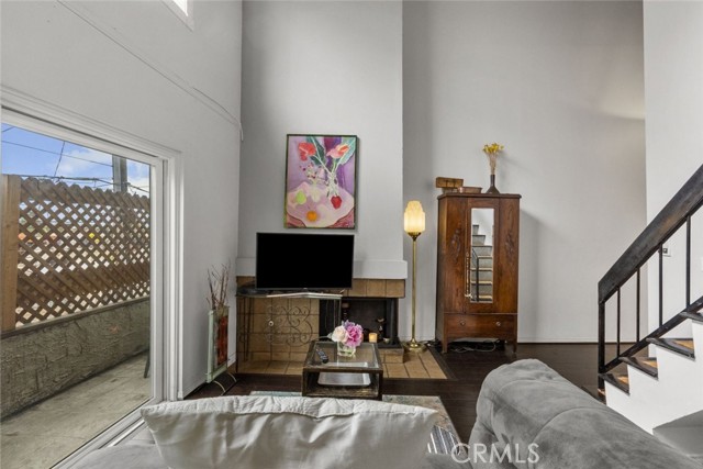 Detail Gallery Image 13 of 41 For 3988 Beethoven St #9,  Los Angeles,  CA 90066 - 2 Beds | 2 Baths
