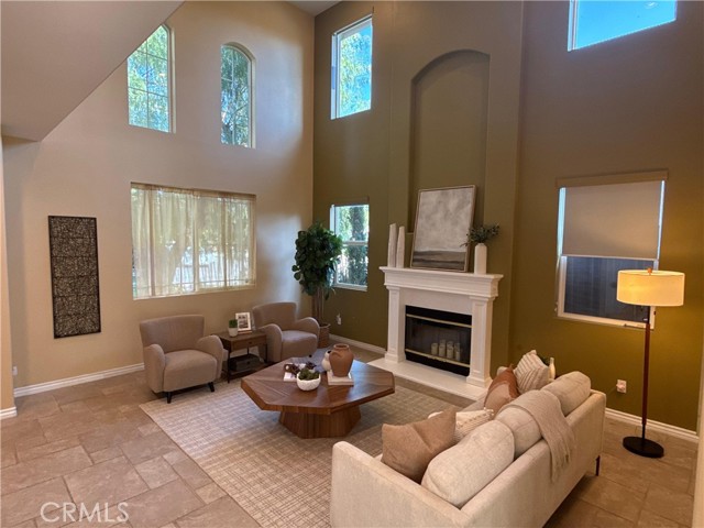 Front Image Thumbnail for CRSR26075291