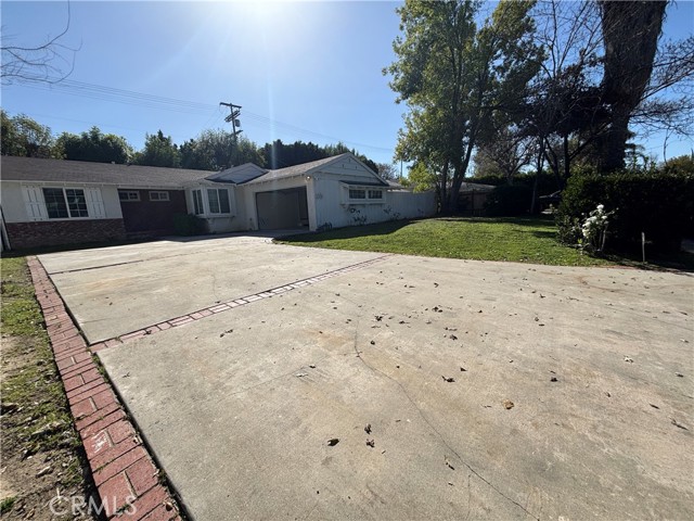 Detail Gallery Image 2 of 47 For 23070 Leonora, Woodland Hills,  CA 91367 - 3 Beds | 4 Baths