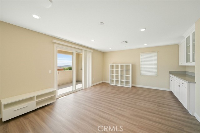 Detail Gallery Image 22 of 27 For 81 Pelican Ln, Irvine,  CA 92618 - 4 Beds | 4/1 Baths