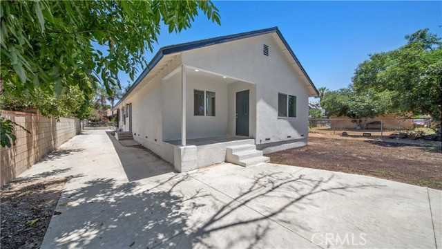 Detail Gallery Image 1 of 1 For 3655 Comer, Riverside,  CA 92507 - 4 Beds | 2/1 Baths