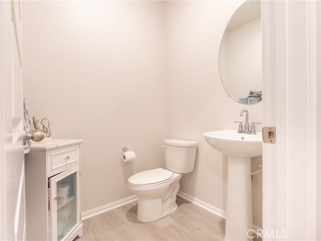 32910 Linecroft Court, Menifee CA: https://media.crmls.org/medias/2695fc03-6064-4b9f-80c1-b26827b9a02f.jpg
