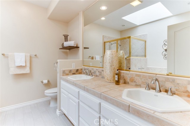 Detail Gallery Image 31 of 34 For 2113 Mathews Ave #B,  Redondo Beach,  CA 90278 - 3 Beds | 2/1 Baths
