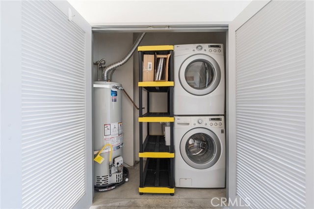 435 W Center Street, Anaheim CA: https://media.crmls.org/medias/2697a605-b3b1-4e38-b476-cee941c91daf.jpg