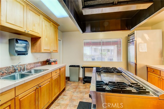 Detail Gallery Image 31 of 39 For 1919 W Coronet #128,  Anaheim,  CA 92801 - 2 Beds | 2 Baths