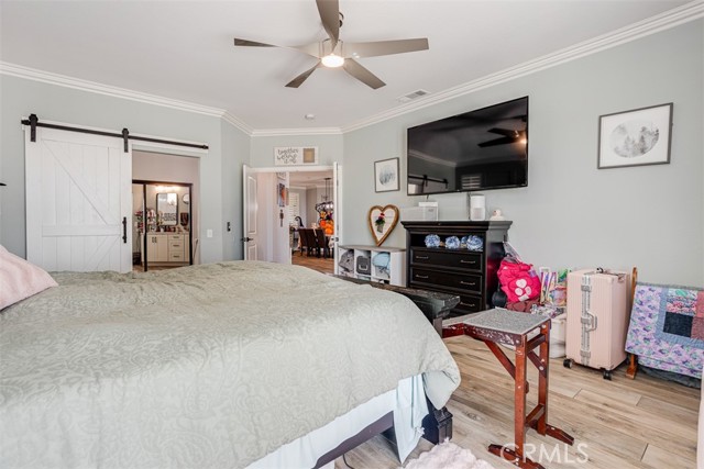 4225 W Riviera, Corona CA: https://media.crmls.org/medias/2697c6cc-30bc-49a8-92c3-226b733133d6.jpg