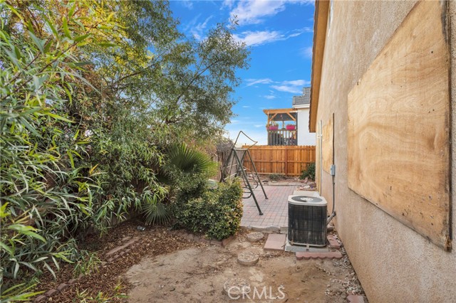 Detail Gallery Image 28 of 38 For 14819 Rosemary Dr, Victorville,  CA 92394 - 3 Beds | 2 Baths