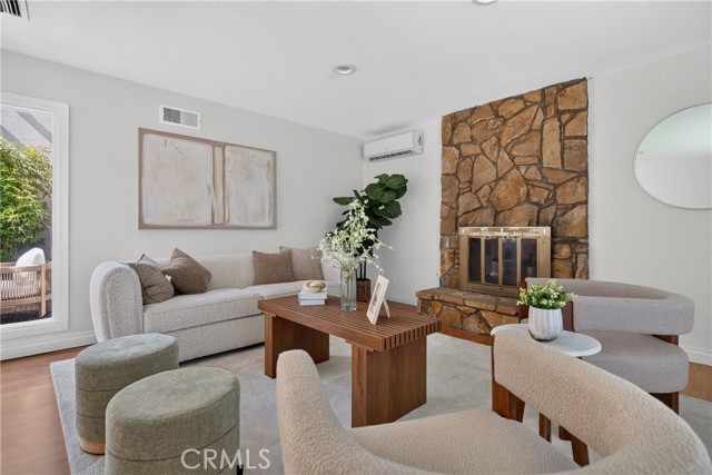 Front Image Thumbnail for CRWS26149132