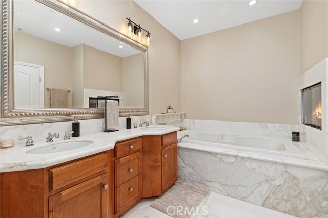 2308 S Ola Vista, San Clemente CA: https://media.crmls.org/medias/269a3841-351e-466c-8a2c-a1693f67cffc.jpg