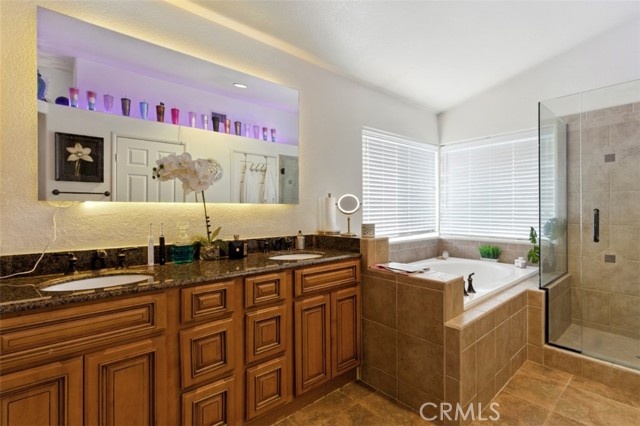 68820 San Felipe Road, Cathedral City CA: https://media.crmls.org/medias/269b051d-5b58-43b1-b1d7-82cb341eb7bc.jpg