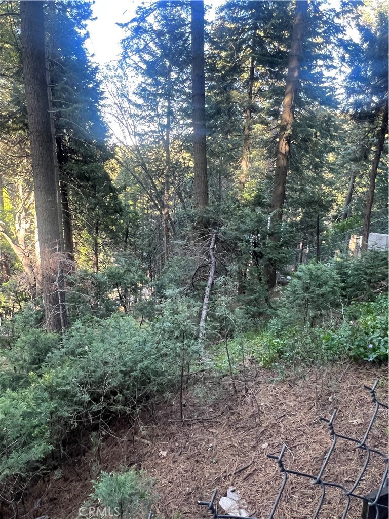 https://media.crmls.org/medias/269b6ec9-d69f-4045-a79c-cd473e494064.jpg?preset=X-Large