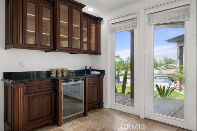 Detail Gallery Image 14 of 66 For 39625 Calle Cabernet, Temecula,  CA 92591 - 8 Beds | 6/3 Baths