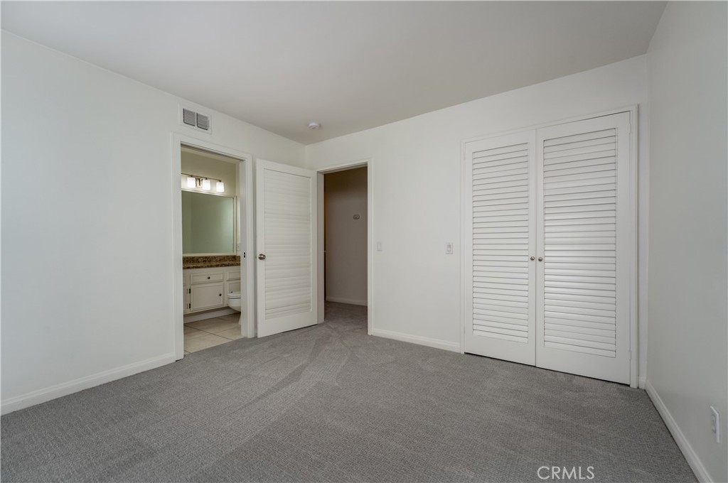 MLS #OC25258782 image #27