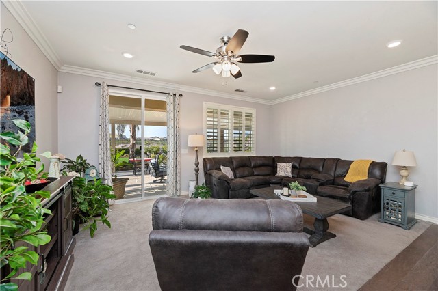 Detail Gallery Image 46 of 72 For 13852 Grapefruit Ct, Riverside,  CA 92503 - 5 Beds | 3/1 Baths