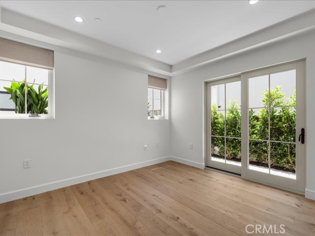 Detail Gallery Image 44 of 61 For 505 Bayview Dr, Manhattan Beach,  CA 90266 - 3 Beds | 3/1 Baths