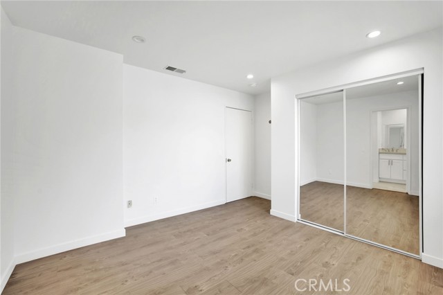 1117 Linden Avenue, Glendale CA: https://media.crmls.org/medias/26a246bd-dbe8-4534-ae4d-cddb1027a93e.jpg