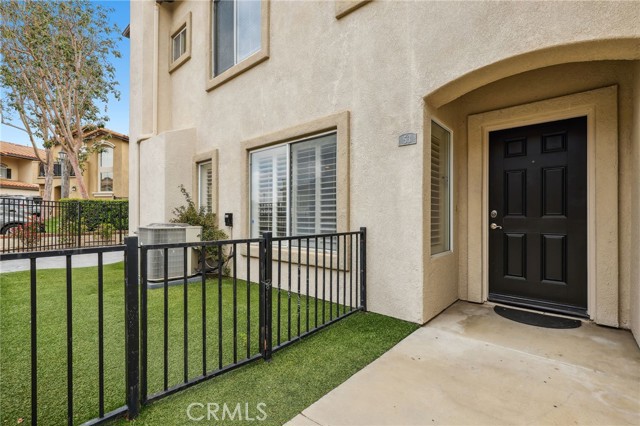 Detail Gallery Image 42 of 50 For 53 Vellisimo Dr, Aliso Viejo,  CA 92656 - 3 Beds | 2/1 Baths