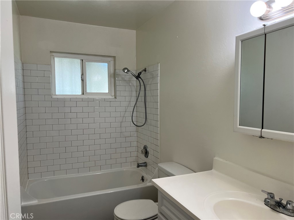 MLS #CV26168565 image #19