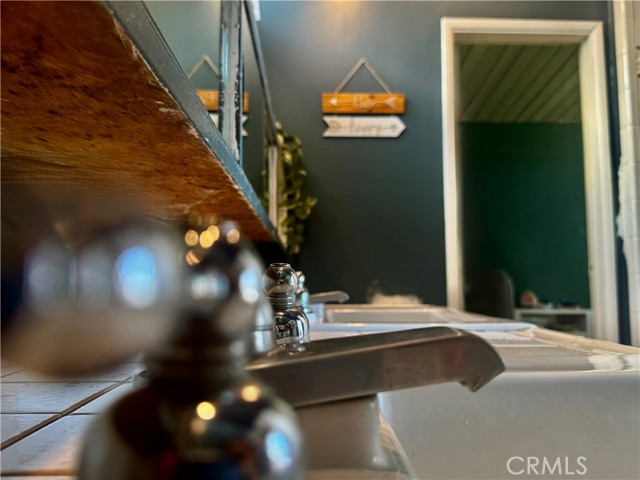 Detail Gallery Image 13 of 47 For 11551 Decente, Studio City,  CA 91604 - 2 Beds | 2 Baths