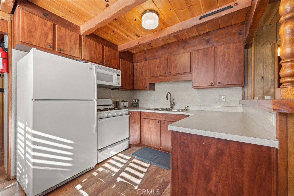 26A375C5 45A6 41B3 92D9 E2936Daadcc1 130 Maple Lane, Sugarloaf, Ca 92386 &Lt;Span Style='BackgroundColor:transparent;Padding:0Px;'&Gt; &Lt;Small&Gt; &Lt;I&Gt; &Lt;/I&Gt; &Lt;/Small&Gt;&Lt;/Span&Gt;