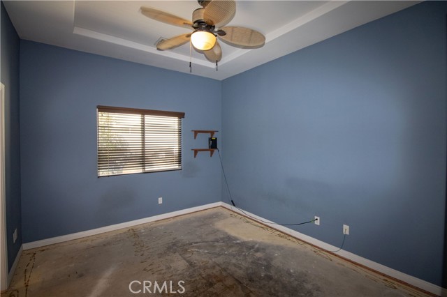 Detail Gallery Image 38 of 61 For 12011 Manorwood St, Bakersfield,  CA 93311 - 4 Beds | 2/1 Baths