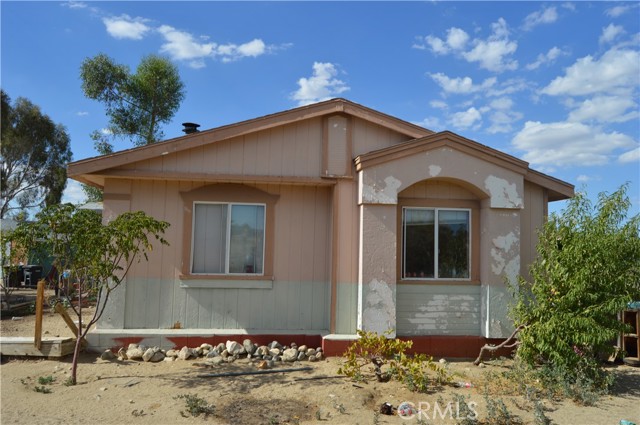 Detail Gallery Image 7 of 60 For 12263 Mountain Rd, Pinon Hills,  CA 92372 - 3 Beds | 2 Baths
