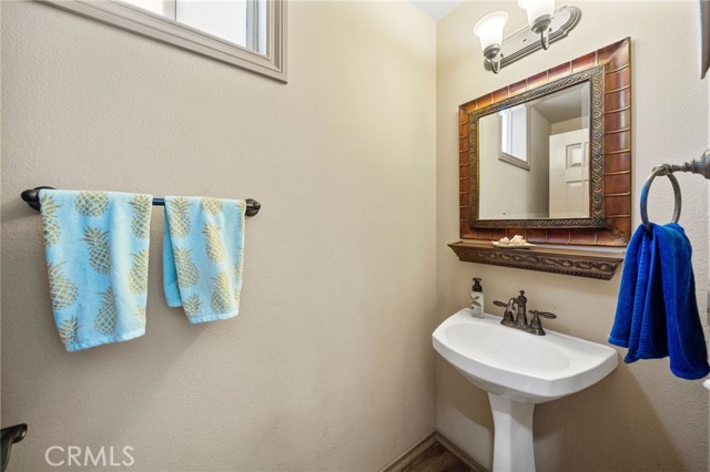 Detail Gallery Image 41 of 47 For 1221 Longport Way, Corona,  CA 92881 - 3 Beds | 2/1 Baths