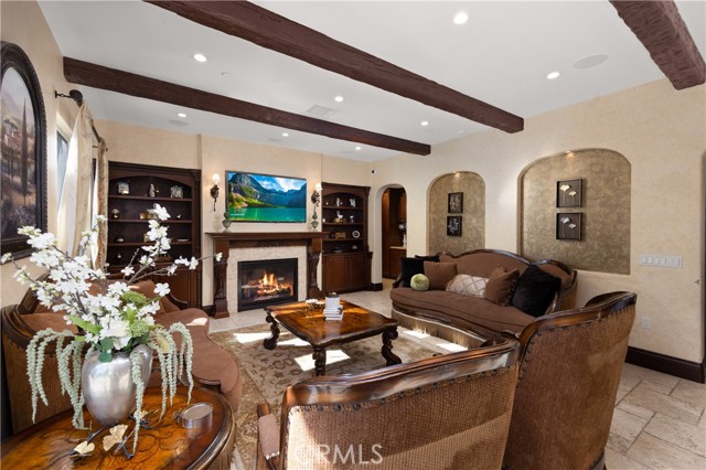 Detail Gallery Image 25 of 70 For 3830 Canfield Rd, Pasadena,  CA 91107 - 4 Beds | 4 Baths