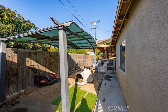 Detail Gallery Image 32 of 35 For 3087 Laurel Dr, Jurupa Valley,  CA 92509 - 4 Beds | 2 Baths