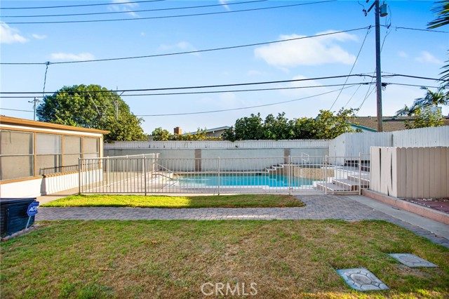 645 S Archer Street, Anaheim CA: https://media.crmls.org/medias/26a64128-593c-4868-9484-be15658ff007.jpg