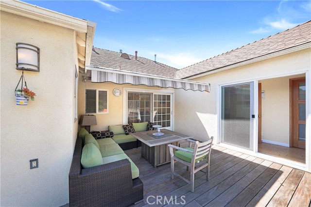 Detail Gallery Image 21 of 56 For 10707 Rochester, Los Angeles,  CA 90024 - 3 Beds | 3 Baths