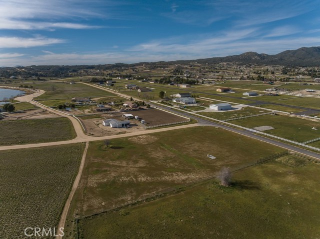 Detail Gallery Image 19 of 42 For 358 Sky Harbor and Lakefront, Aguanga,  CA 92536 - – Beds | – Baths