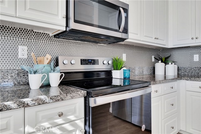 Detail Gallery Image 9 of 62 For 16054 Tanzinite, Chino,  CA 91708 - 4 Beds | 3 Baths