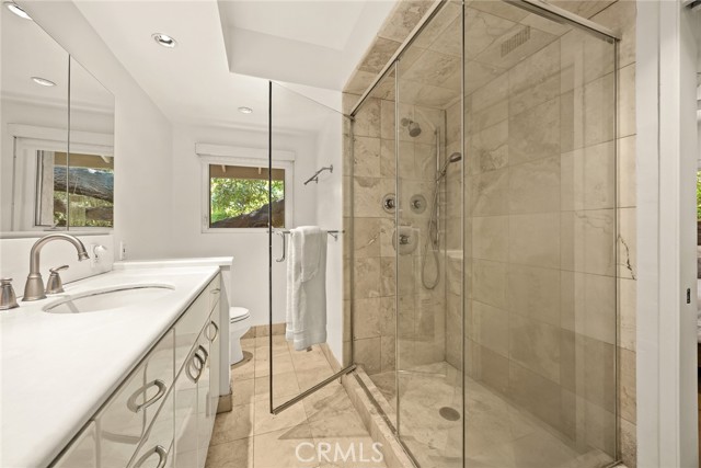 250 Hillgreen Place, Arcadia CA: https://media.crmls.org/medias/26a83dba-8436-48ef-ac6d-29d5673cb65c.jpg