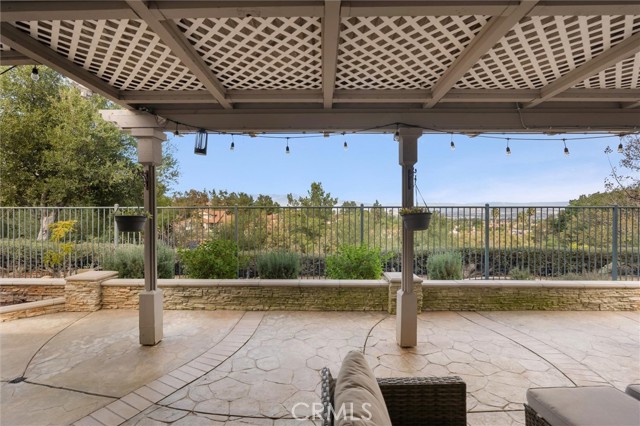 Detail Gallery Image 25 of 36 For 1461 Deer Hollow Dr, Corona,  CA 92882 - 5 Beds | 3 Baths