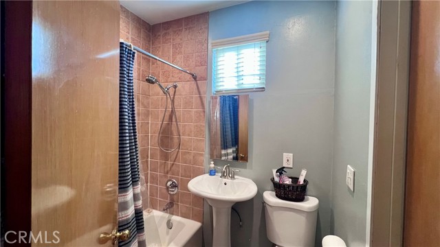 2823 Webster Avenue, San Diego CA: https://media.crmls.org/medias/26a8aa49-a118-4911-8784-92f00e70f043.jpg