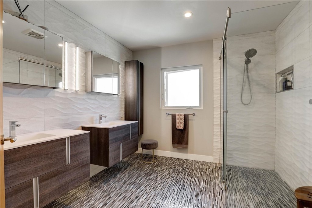 MLS #OC26150834 image #20