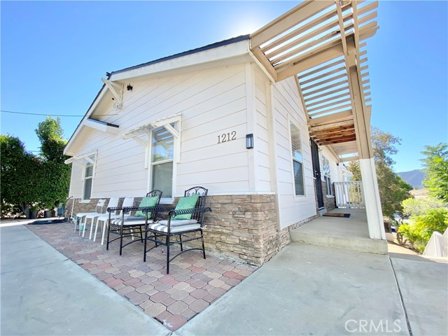 Detail Gallery Image 8 of 36 For 1212 W Pottery St, Lake Elsinore,  CA 92530 - 3 Beds | 2 Baths